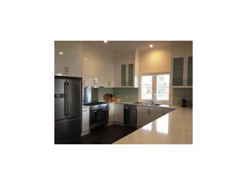 18 Roberts Street, Narrandera NSW 2700