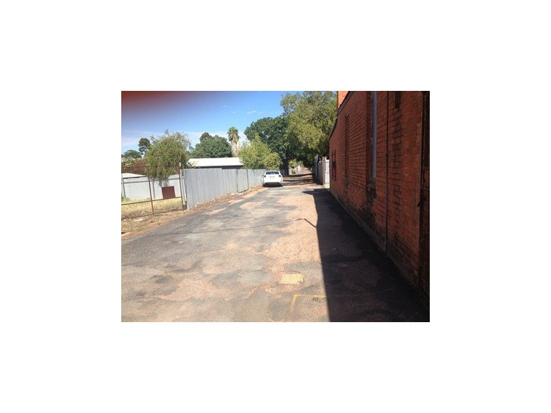 13 Douglas Street, Narrandera NSW 2700