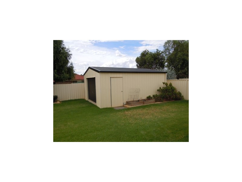 14 ANZAC CRESCENT, Narrandera NSW 2700