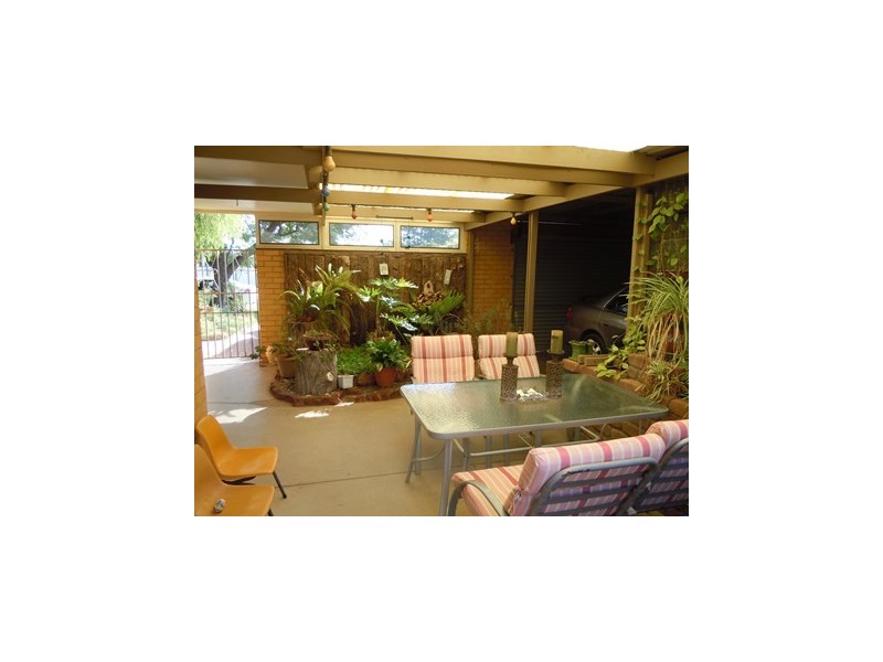 71 Elizabeth Street, Narrandera NSW 2700