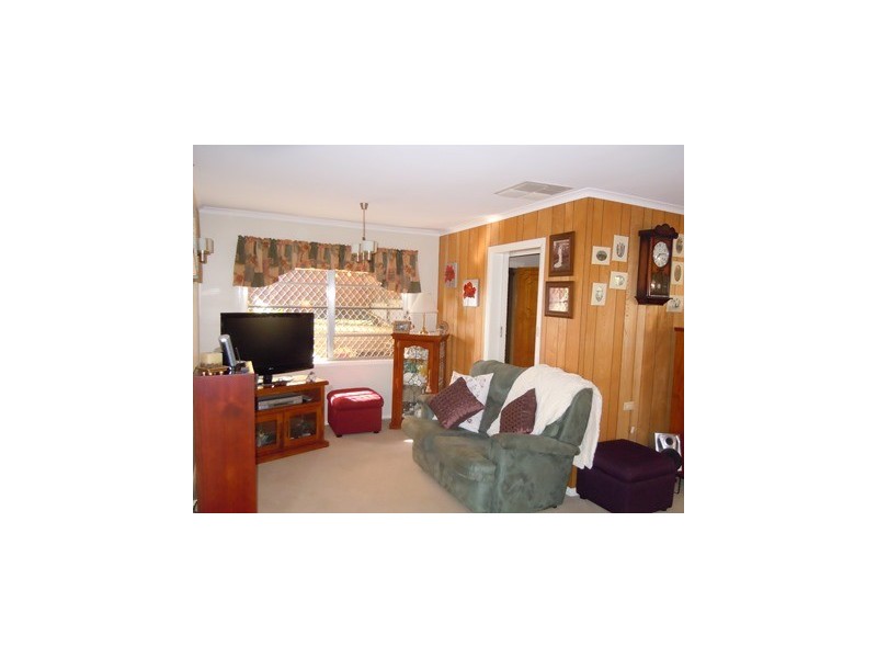 71 Elizabeth Street, Narrandera NSW 2700