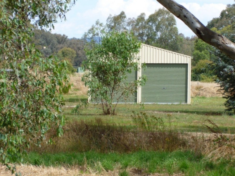 24 Bridge Street, Chiltern VIC 3683