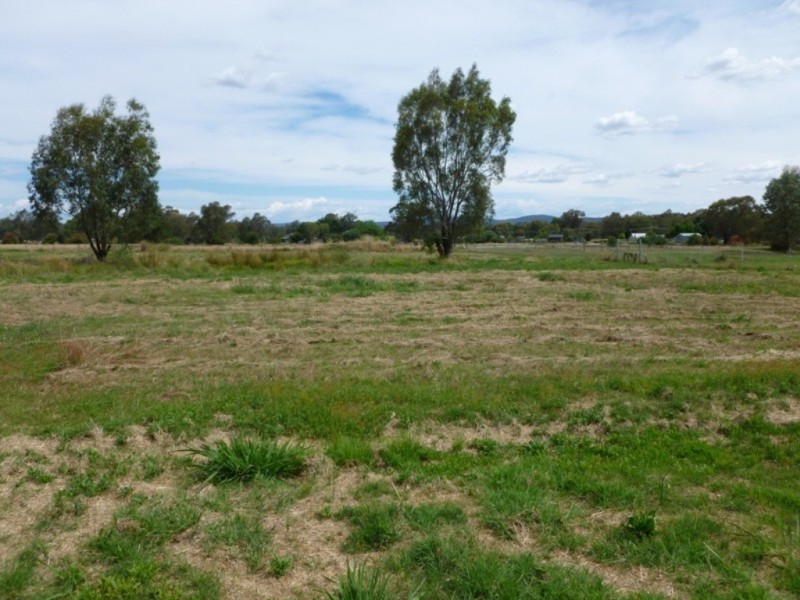 24 Bridge Street, Chiltern VIC 3683