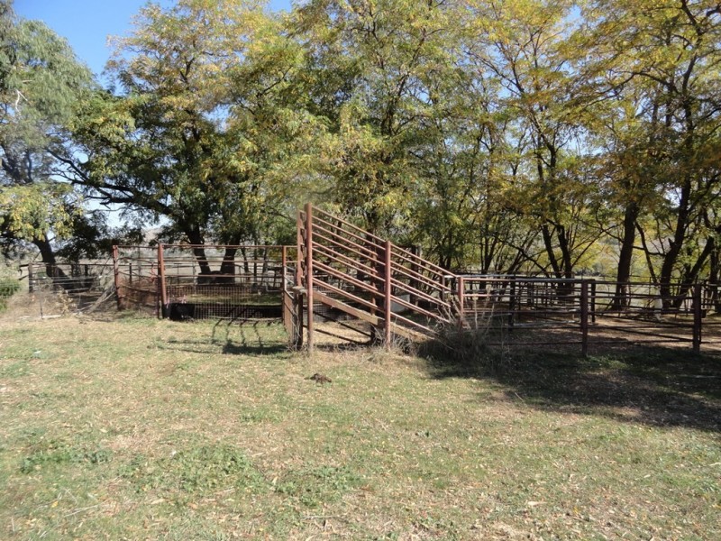 8398 Murray Valley Highway, Tallangatta East VIC 3700