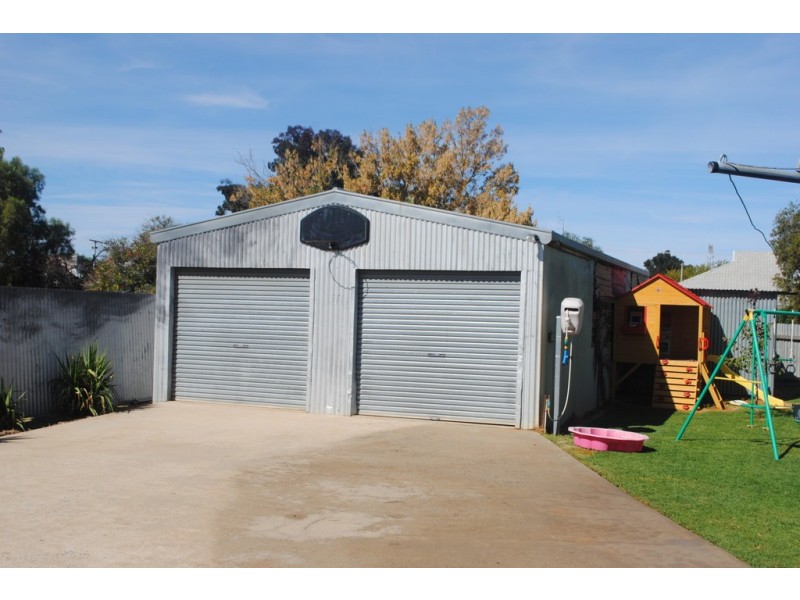 414 CHURCH STREET, Hay NSW 2711