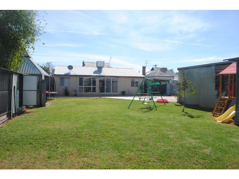 414 CHURCH STREET, Hay NSW 2711