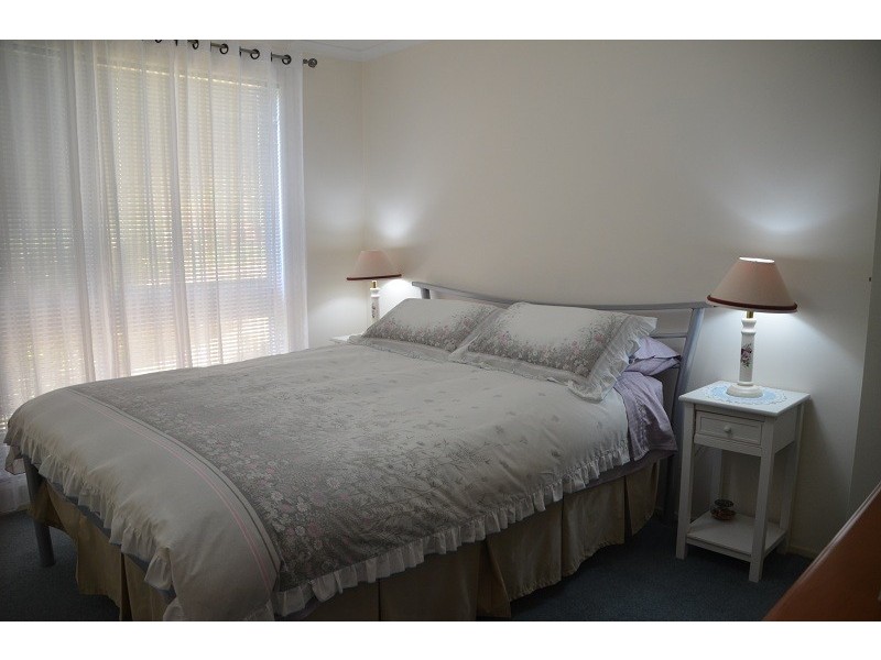 3 Walkers Lane, Bright VIC 3741