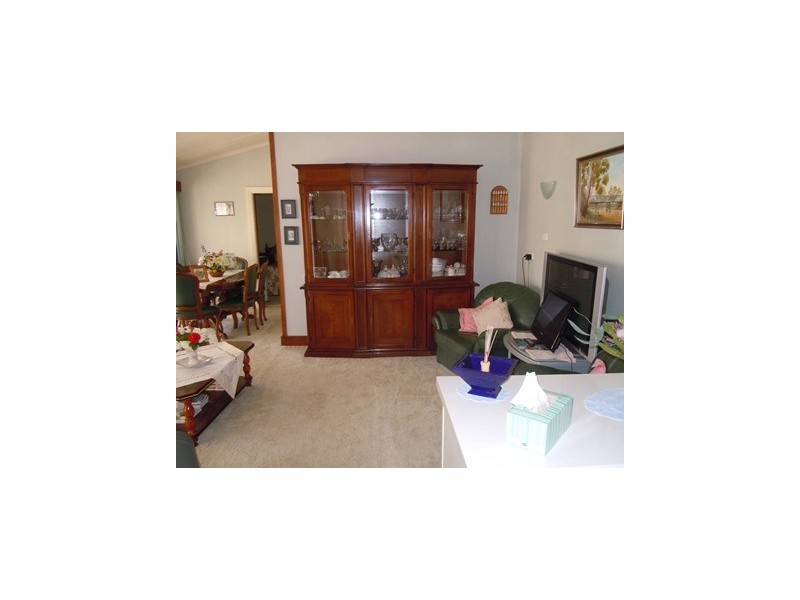 95 Pine Hill Road, Narrandera NSW 2700