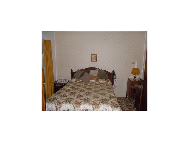 95 Pine Hill Road, Narrandera NSW 2700