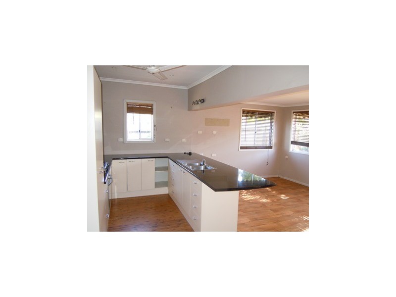 41 Chantilly Street, Narrandera NSW 2700