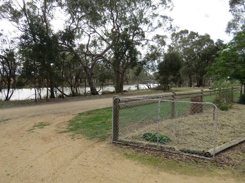 819 Hardings Road, Picola VIC 3639
