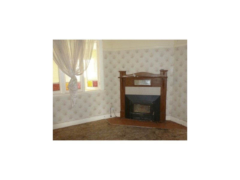 78 Brial Street, Boorowa NSW 2586