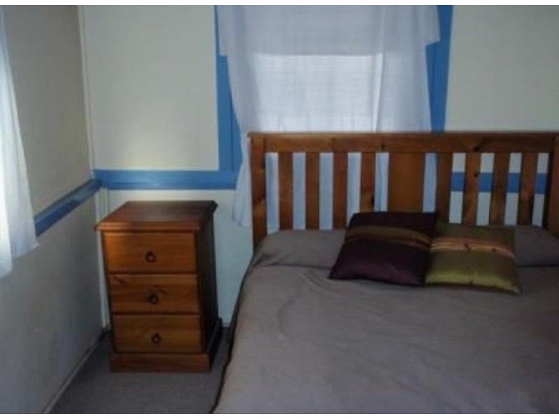 407 MACAULEY STREET, Hay NSW 2711