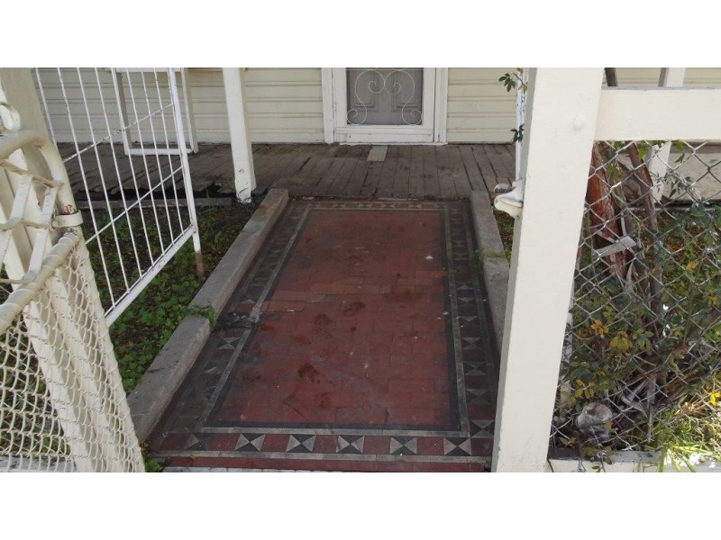 375 MACGREGOR STREET, Hay NSW 2711