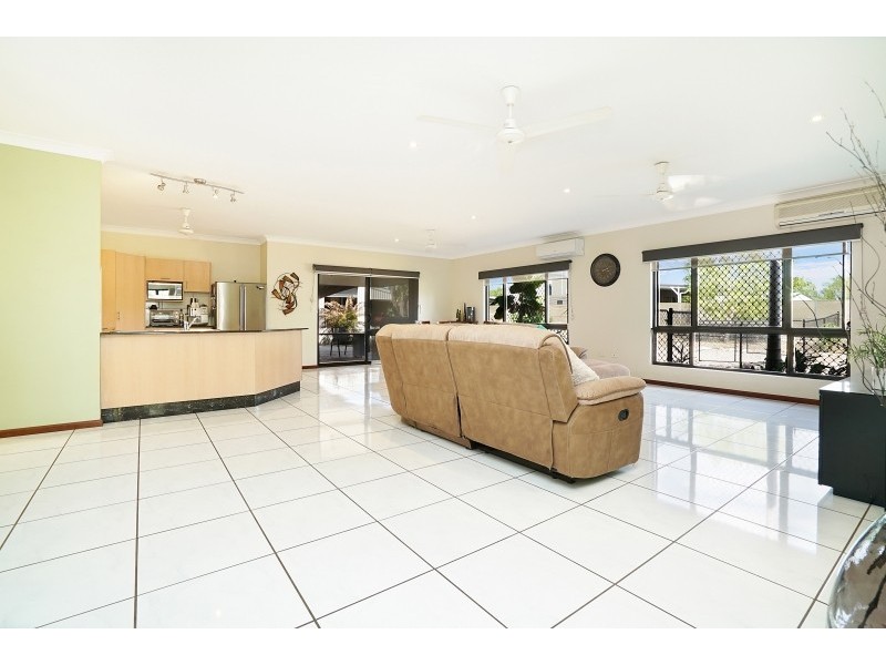 18 Surcingle Drive, Marlow Lagoon NT 0830