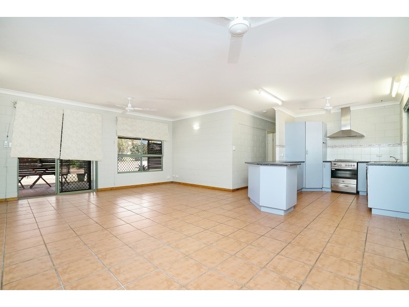 50 Moorhen Circuit, Bakewell NT 0832