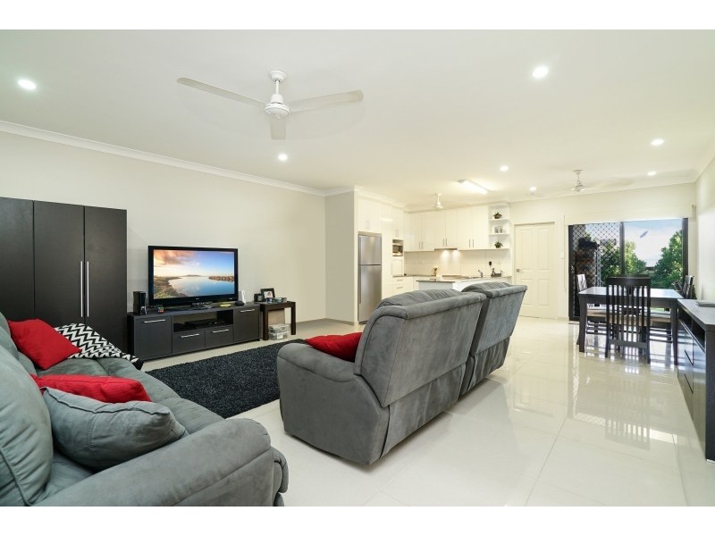 2/14 Visentin Street, Rosebery NT 0832