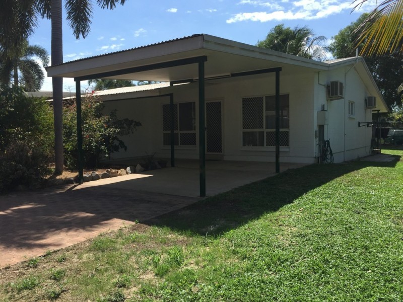 2/4 Crake Court, Bakewell NT 0832