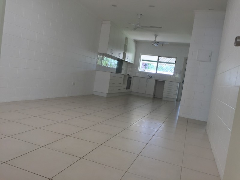 2/4 Crake Court, Bakewell NT 0832