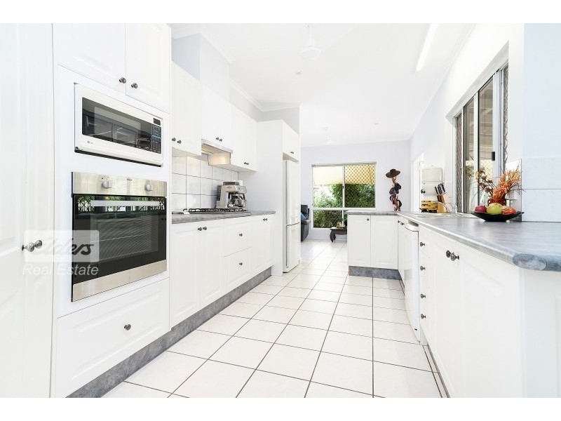 9 Lobelia Court, Rosebery NT 0832