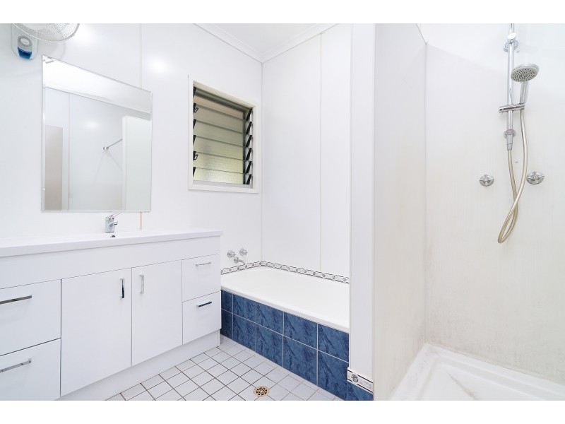 34 Raffles Road, Gray NT 0830