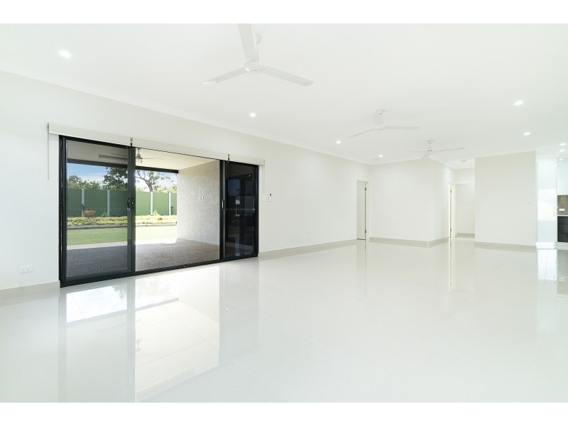 100 Lind Road, Johnston NT 0832