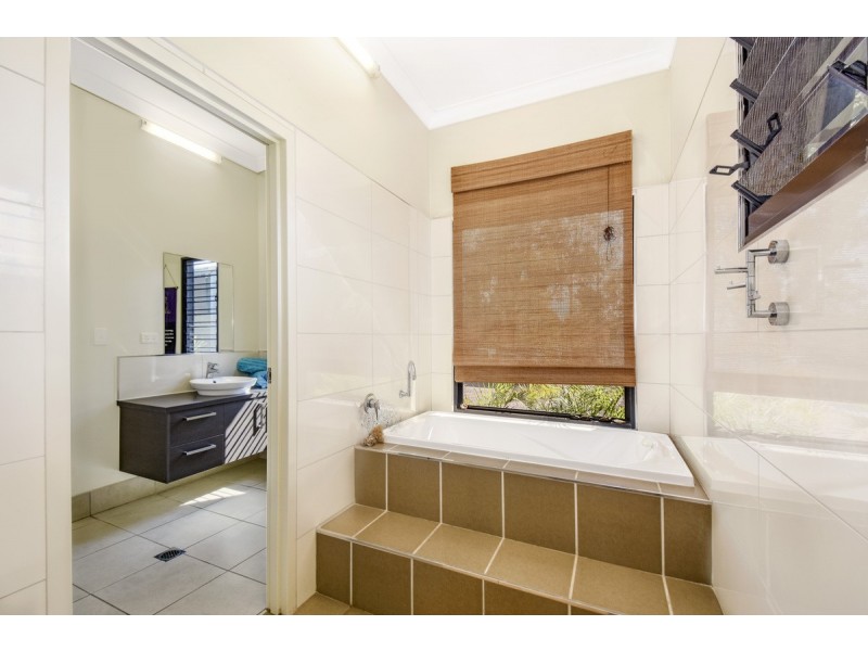 5 Lees Court, Howard Springs NT 0835