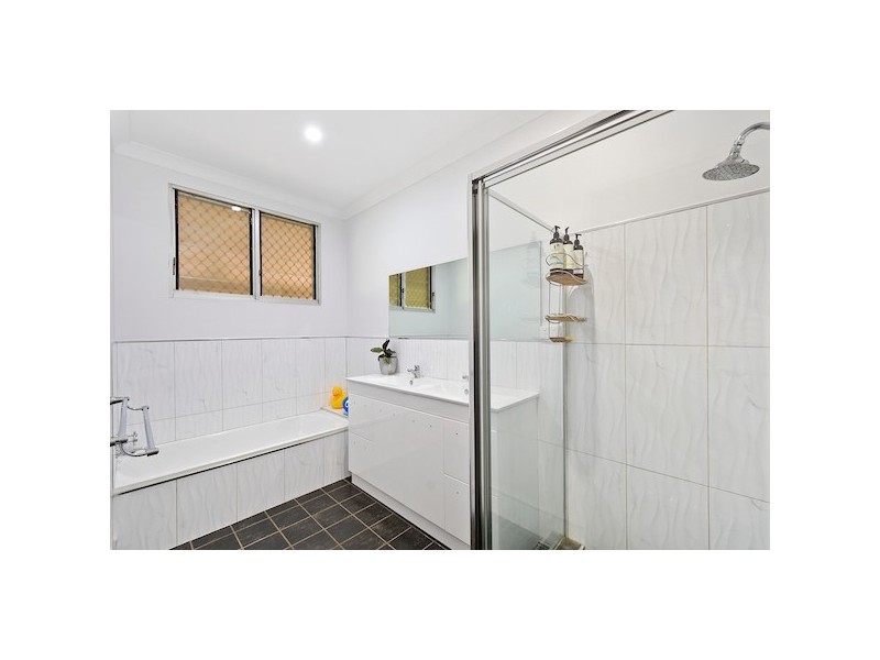 70 Canarium Road, Lambells Lagoon NT 0822