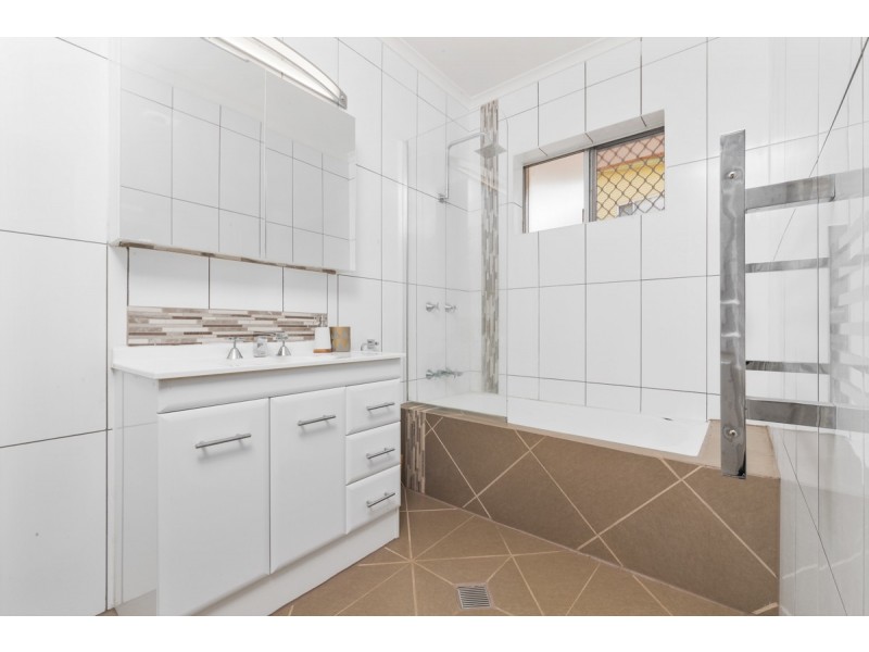 1 Fletcher Circuit, Driver NT 0830