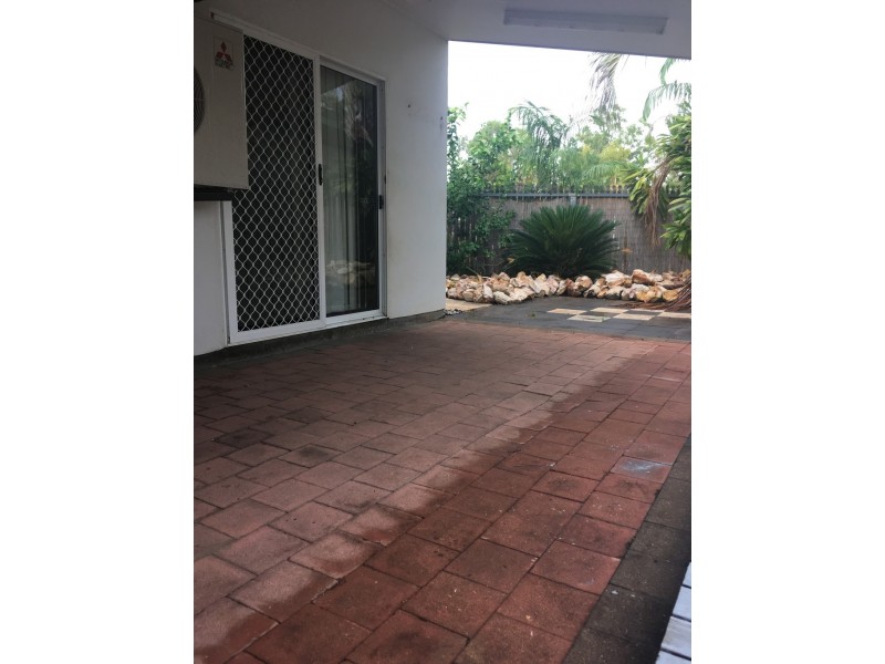 27/16 McGuire Circuit, Moulden NT 0830