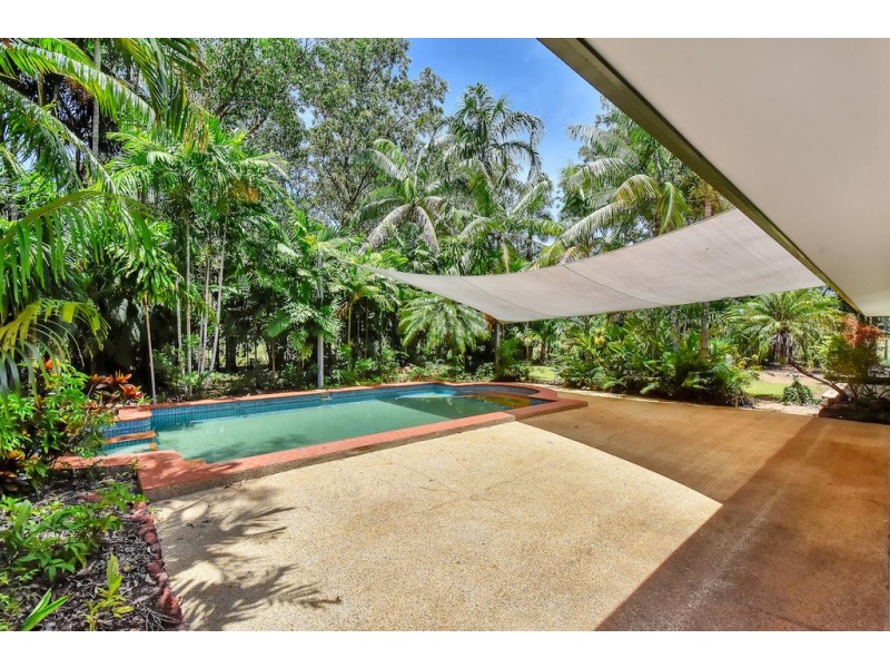 15 Bridgemary Crescent, Girraween NT 0836
