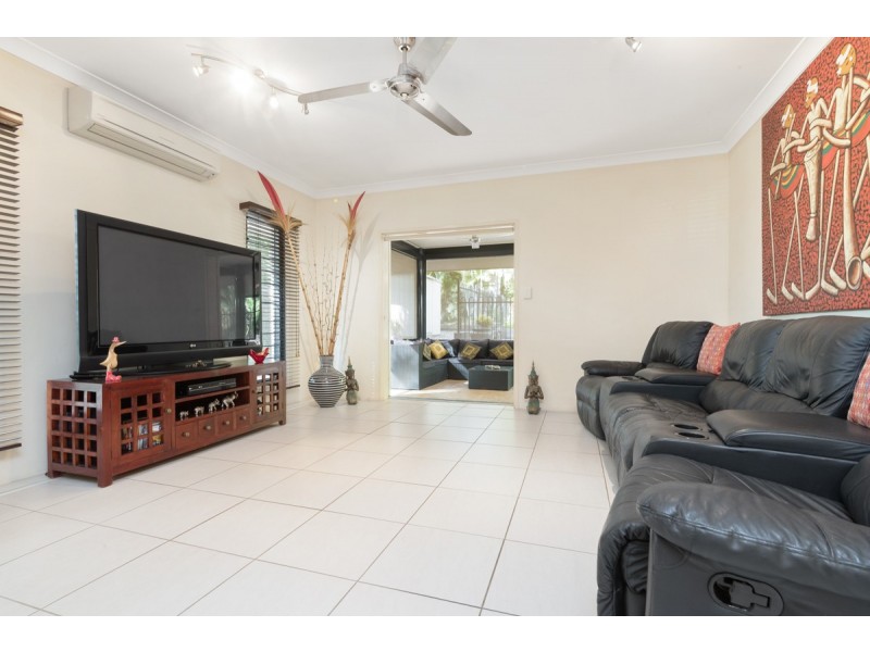 10 Catt Crescent, Farrar NT 0830