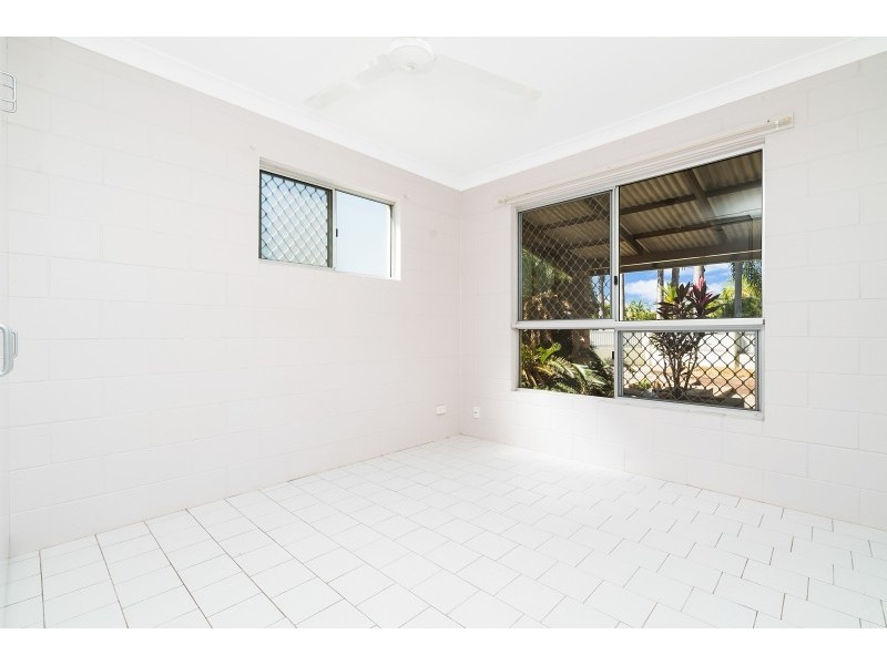 37 Hannibal Crescent, Gray NT 0830