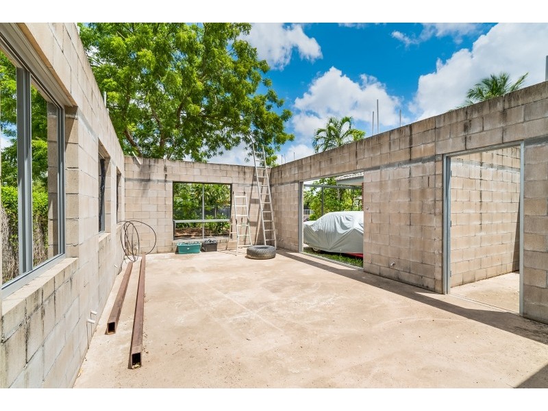 1 Davoren Circuit, Moulden NT 0830