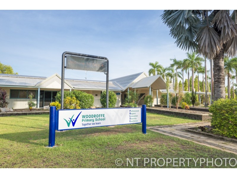 25 Zenith Circuit, Woodroffe NT 0830