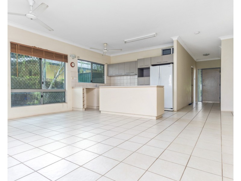 2/63 Odegaard Drive, Rosebery NT 0832