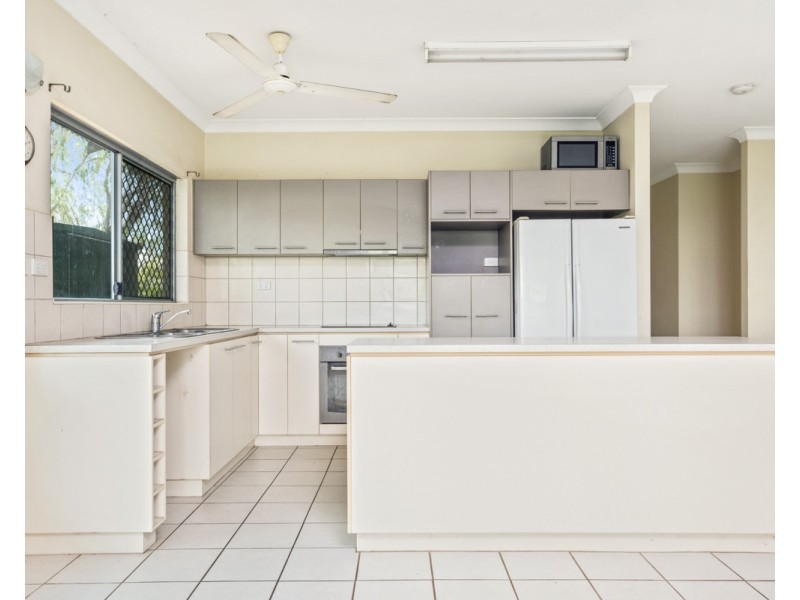 2/63 Odegaard Drive, Rosebery NT 0832
