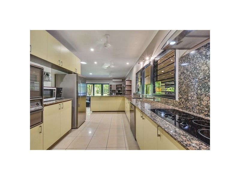 215 Westall Road, Howard Springs NT 0835