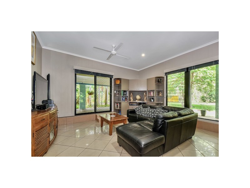 215 Westall Road, Howard Springs NT 0835