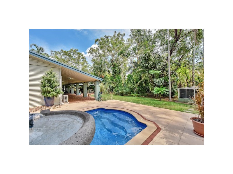 215 Westall Road, Howard Springs NT 0835