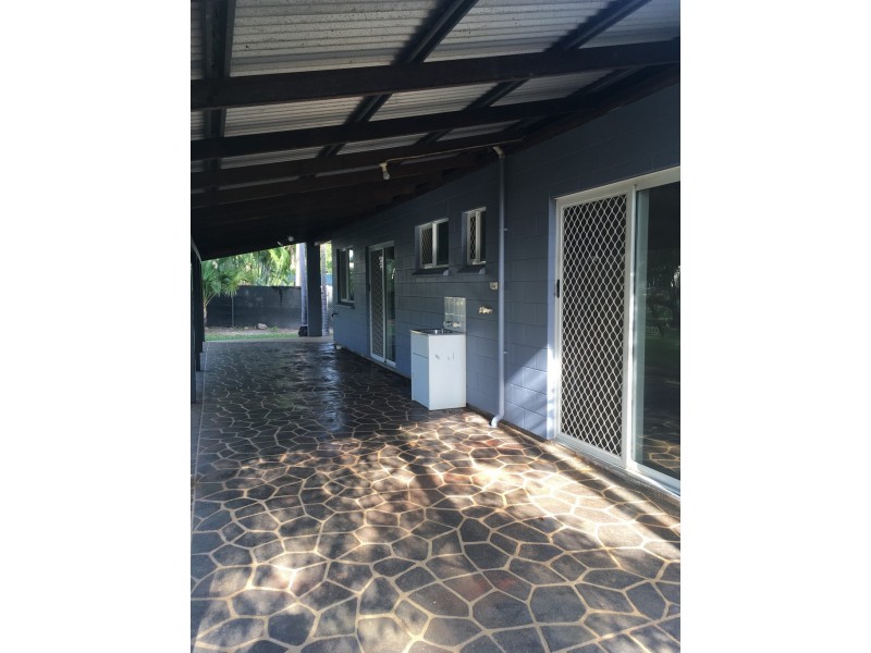 3 Ping Que Crescent, Moulden NT 0830