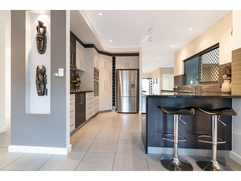 16 Kenbi Place, Rosebery NT 0832