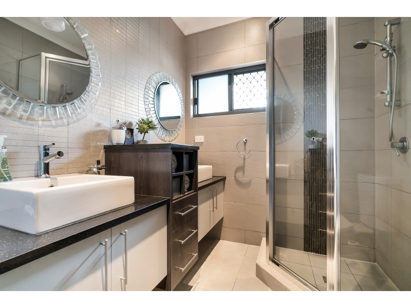 16 Kenbi Place, Rosebery NT 0832