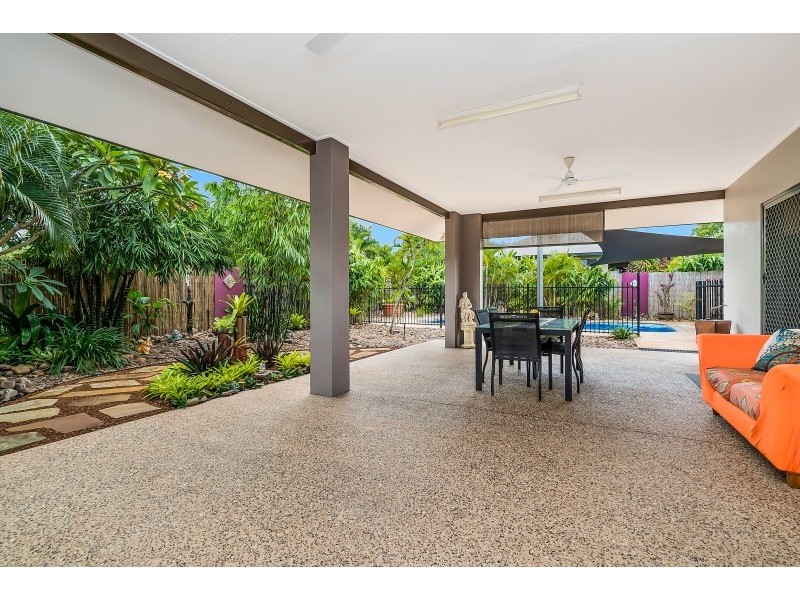 16 Kenbi Place, Rosebery NT 0832