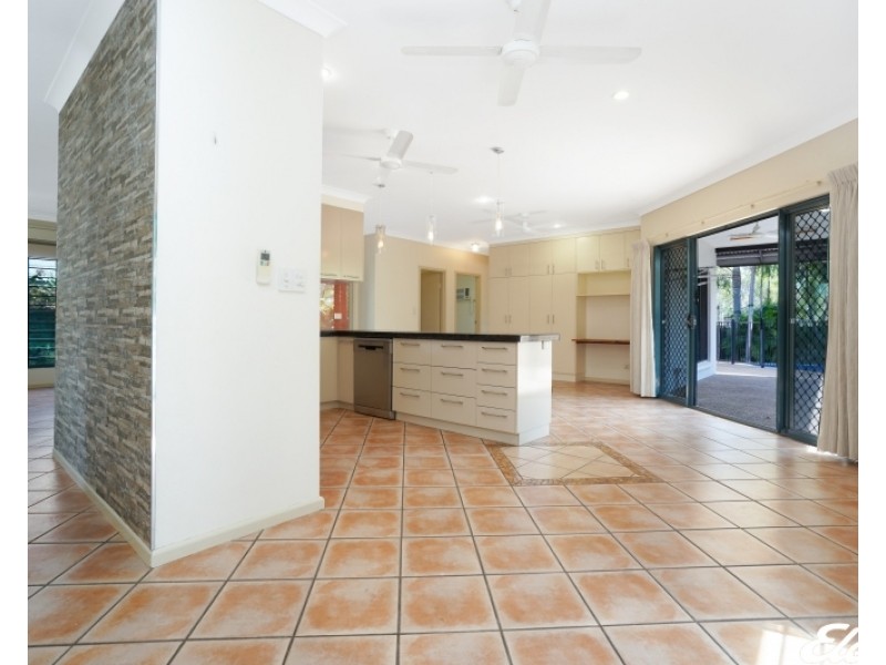 7 Bismarkia Court, Durack NT 0830