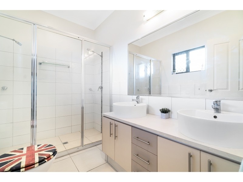 8 Rooney Street, Rosebery NT 0832