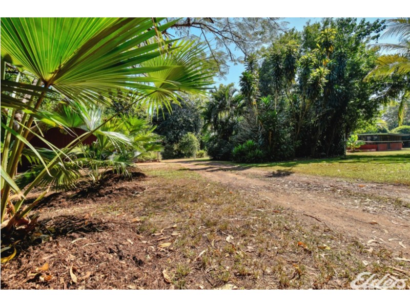 925 Livingstone Road, Berry Springs NT 0838