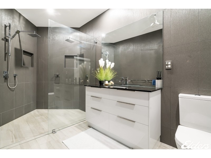 16 Gunn Crescent, Gunn NT 0832