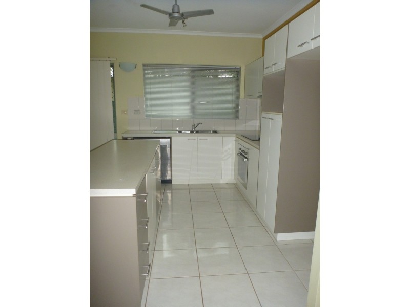 2/12 Zeroni Street, Rosebery NT 0832
