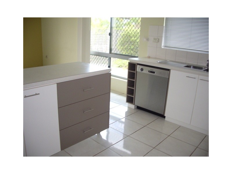 2/12 Zeroni Street, Rosebery NT 0832